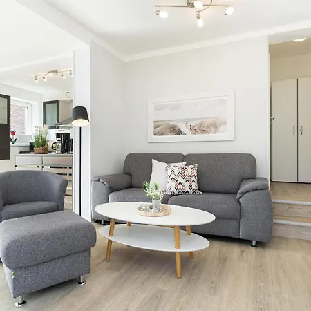 K1 - Strandhaus Koenigsberger Allee 8 - Feriendomizil Hollich Daire Grömitz